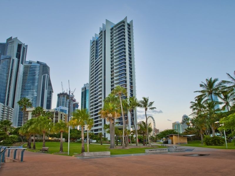 4 Wahroonga Place, Surfers Paradise QLD 4217