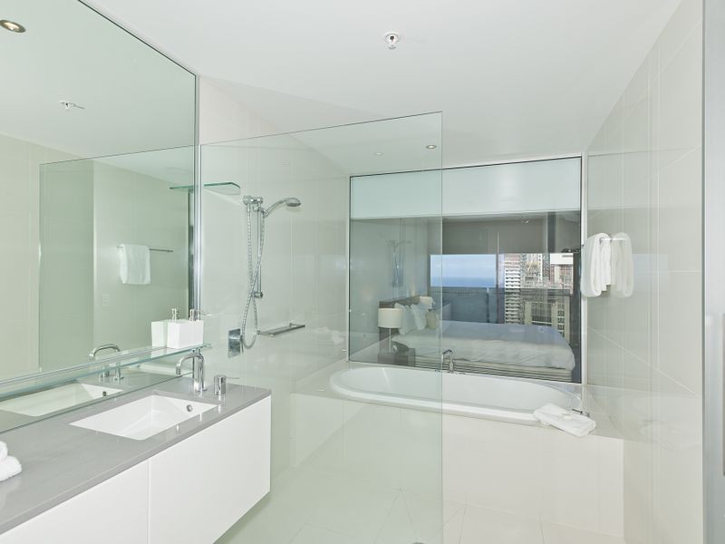 9 Ferny Avenue, Surfers Paradise QLD 4217