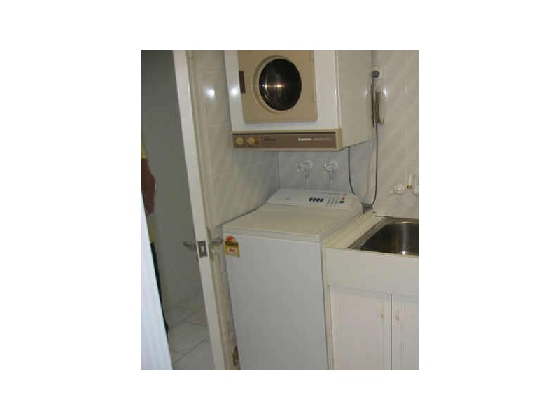 12C/2 Riverview Parade, Surfers Paradise QLD 4217