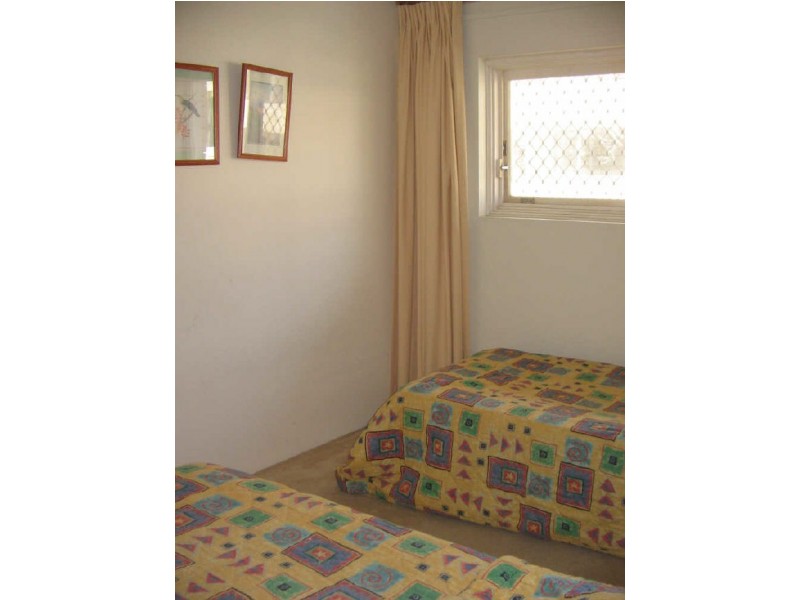 22/136 Old Burleigh Road, Broadbeach QLD 4218