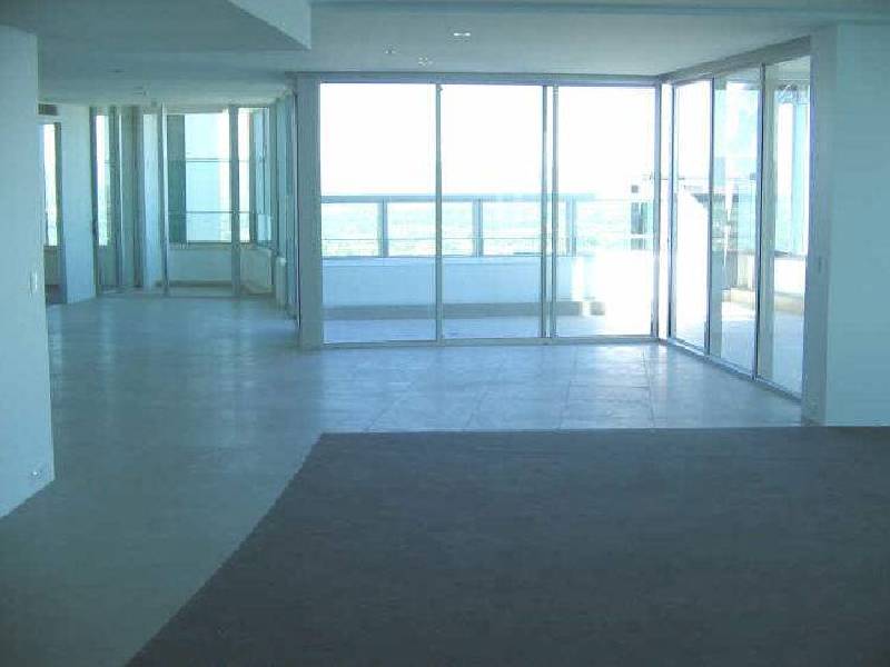 2008/7-21 Hamilton Avenue, Surfers Paradise QLD 4217