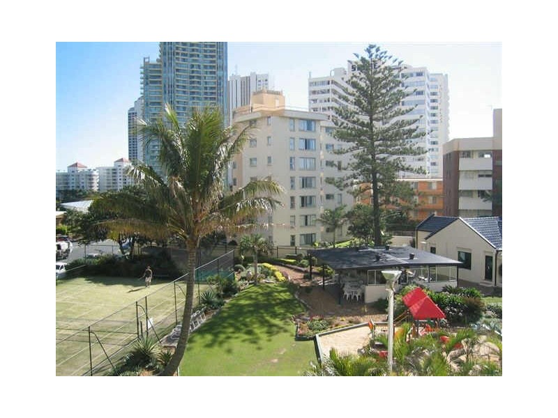 7/114 The Esplanade, Surfers Paradise QLD 4217