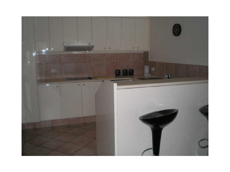 205/6 View Avenue, Surfers Paradise QLD 4217