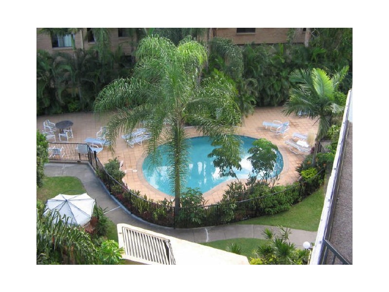 18/2916 Gold Coast Highway, Surfers Paradise QLD 4217