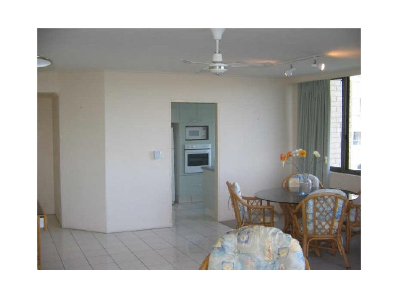 18/2916 Gold Coast Highway, Surfers Paradise QLD 4217