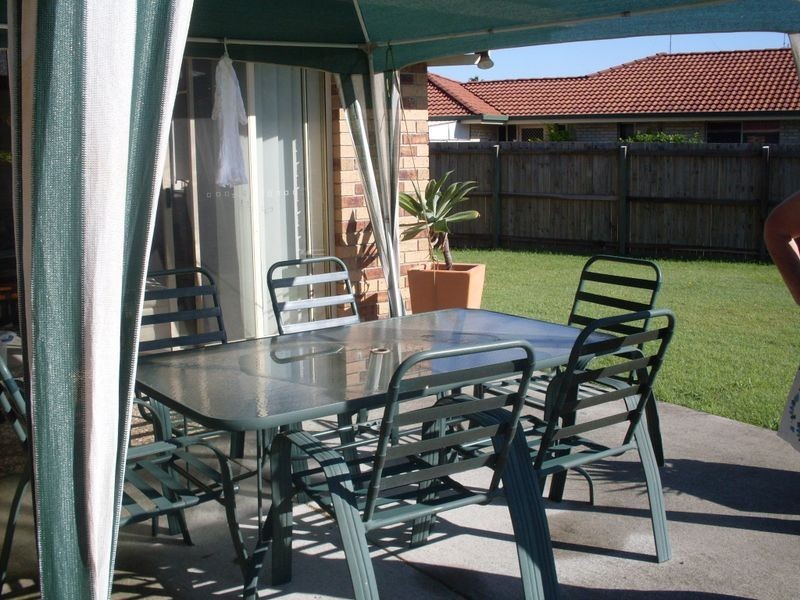 44 Fairview Court, Arundel QLD 4214