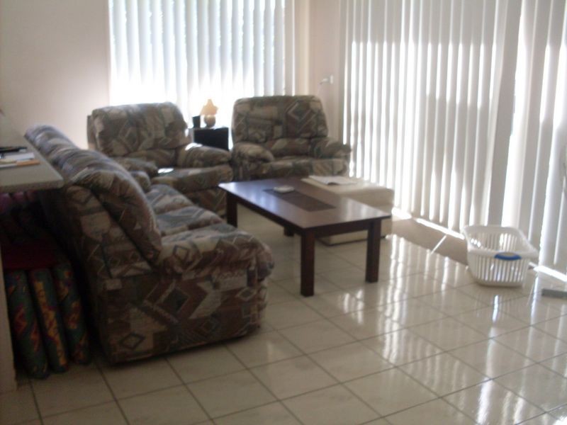 44 Fairview Court, Arundel QLD 4214