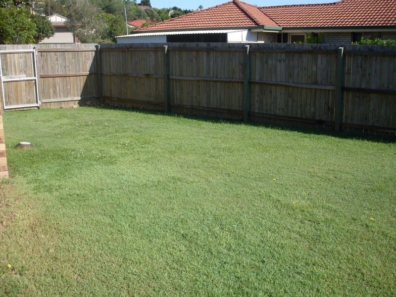 44 Fairview Court, Arundel QLD 4214