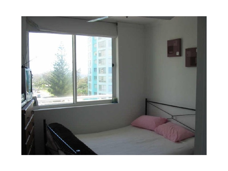 19/4 Clifford Street, Surfers Paradise QLD 4217