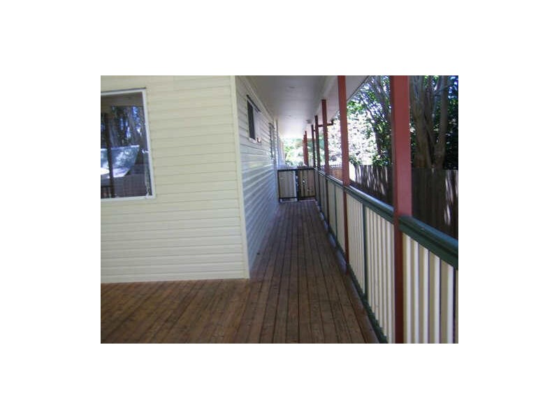 67 Nalkari Street, Coombabah QLD 4216