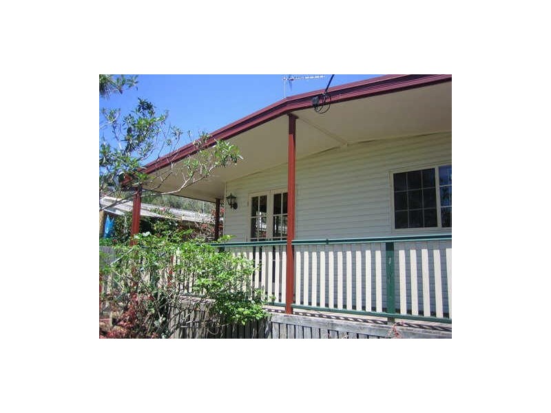 67 Nalkari Street, Coombabah QLD 4216