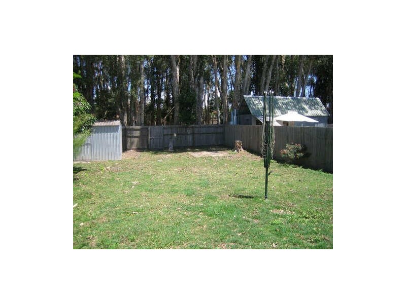 67 Nalkari Street, Coombabah QLD 4216