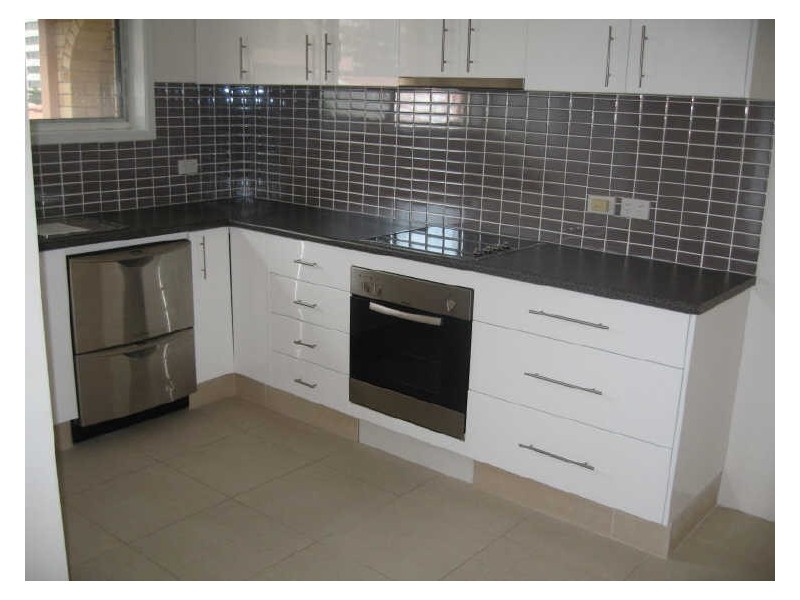 8/22 Frederick Street, Surfers Paradise QLD 4217