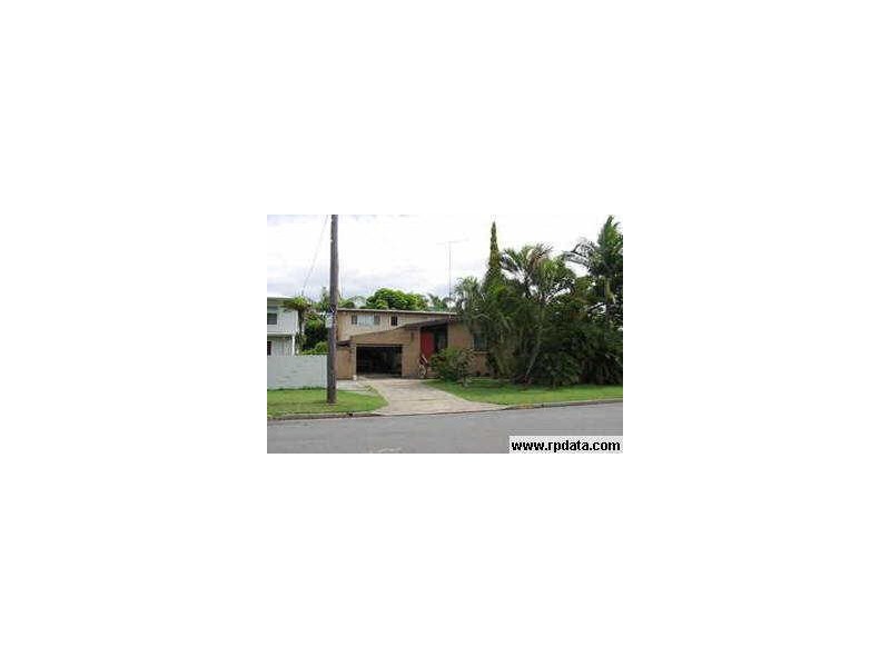 10 Skiff Street, Southport QLD 4215