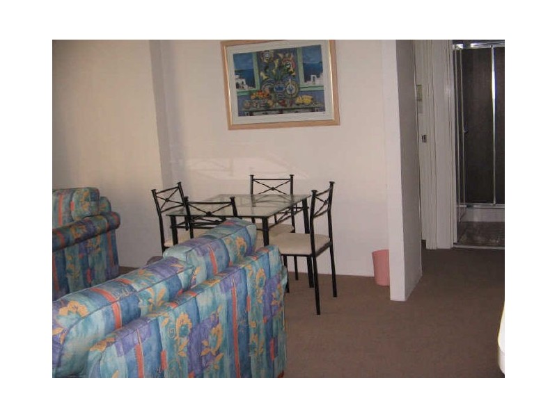 5F/3277 Gold Coast Highway, Surfers Paradise QLD 4217