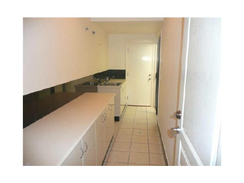 39a Paradise Island, Surfers Paradise QLD 4217