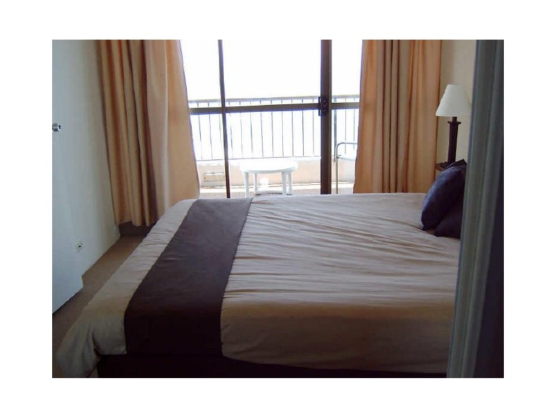 2004/2 Trickett Street, Surfers Paradise QLD 4217