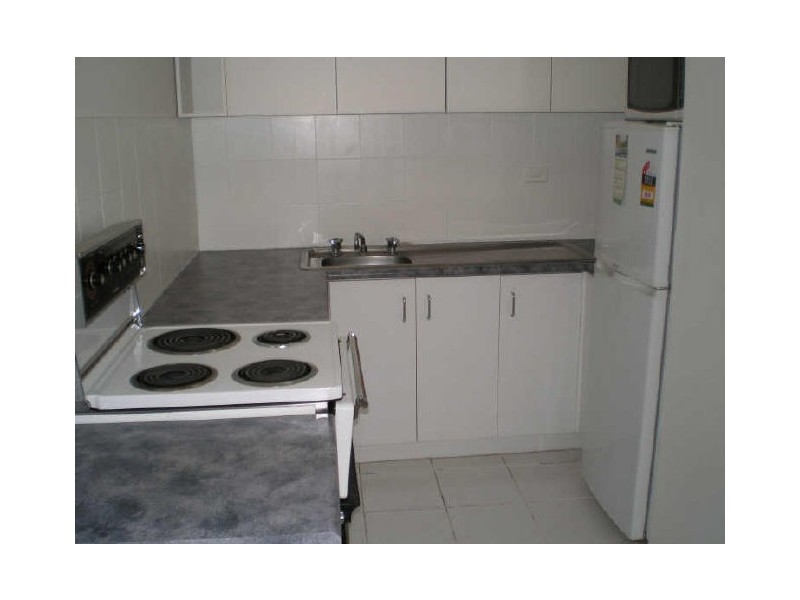 2004/2 Trickett Street, Surfers Paradise QLD 4217