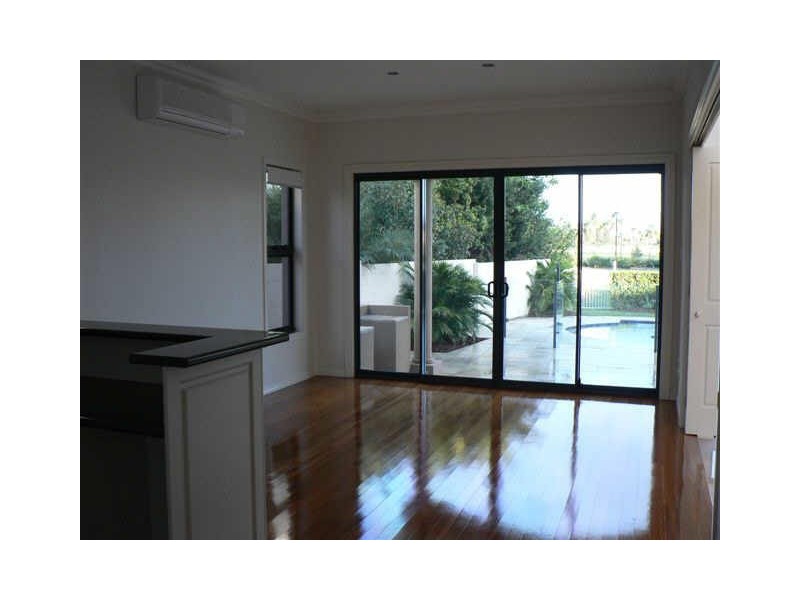 41 Meadowlake Drive, Carrara QLD 4211