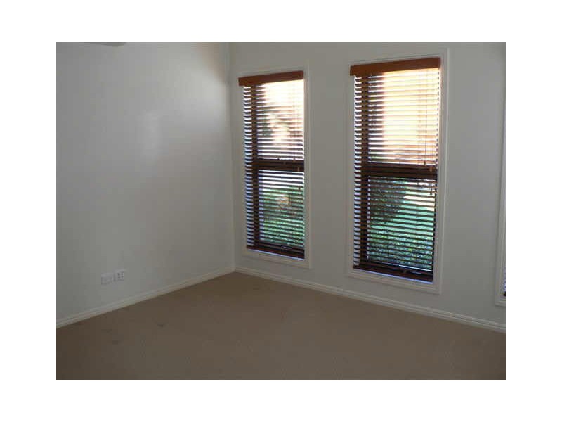 41 Meadowlake Drive, Carrara QLD 4211