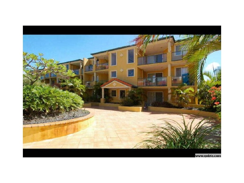 3/7 Johnston Street, Southport QLD 4215