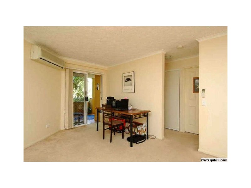 3/7 Johnston Street, Southport QLD 4215