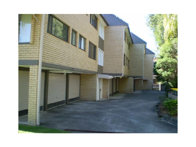 4/7 Lather Street, Southport QLD 4215