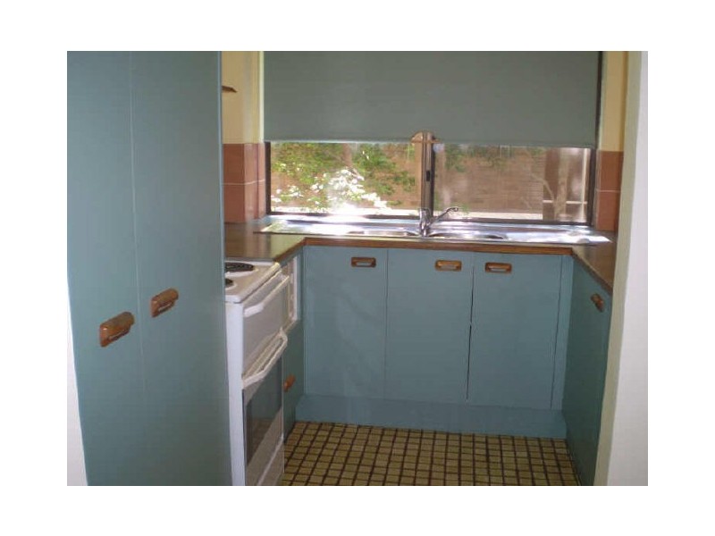 4/7 Lather Street, Southport QLD 4215