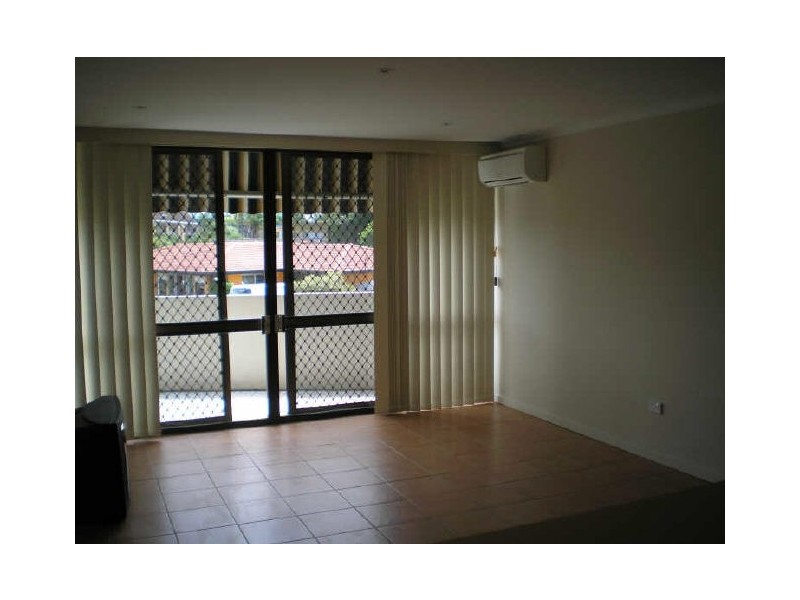 5/33 Darrambal Street, Chevron Island QLD 4217