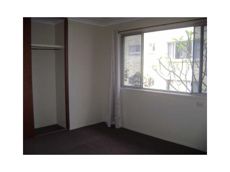 4/24 Frederick Street, Surfers Paradise QLD 4217