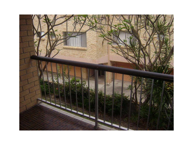 4/24 Frederick Street, Surfers Paradise QLD 4217