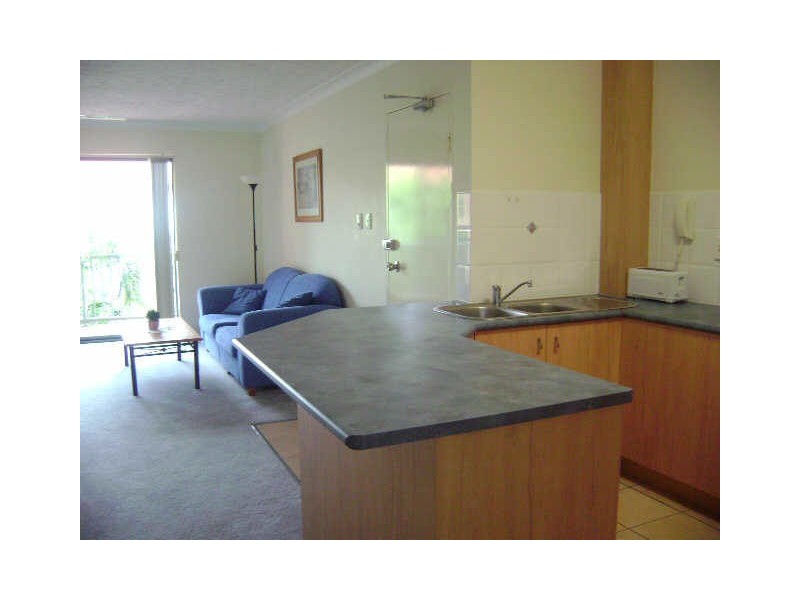 19/88 High Street, Southport QLD 4215