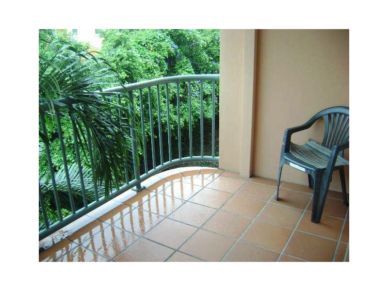 19/88 High Street, Southport QLD 4215