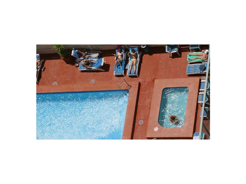 1605/18 Hanlan Street, Surfers Paradise QLD 4217