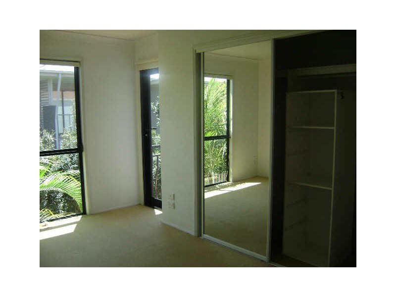 6/3 Elliott Street, Bundall QLD 4217