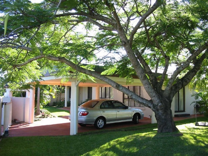 Sorrento QLD 4217