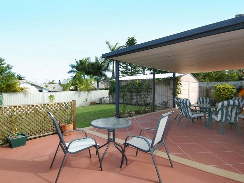 12 Aldrin Avenue, Benowa QLD 4217