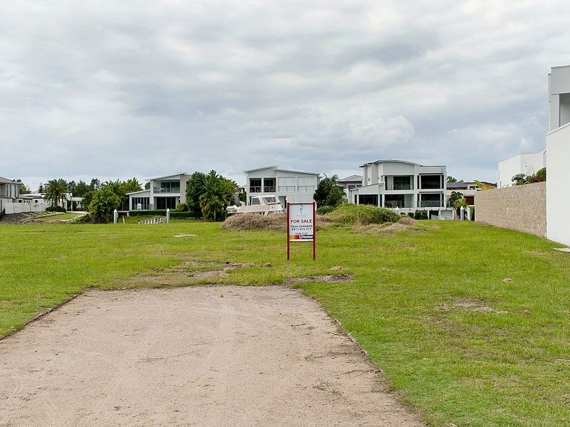 1015 Edgecliff Drive, Sanctuary Cove QLD 4212
