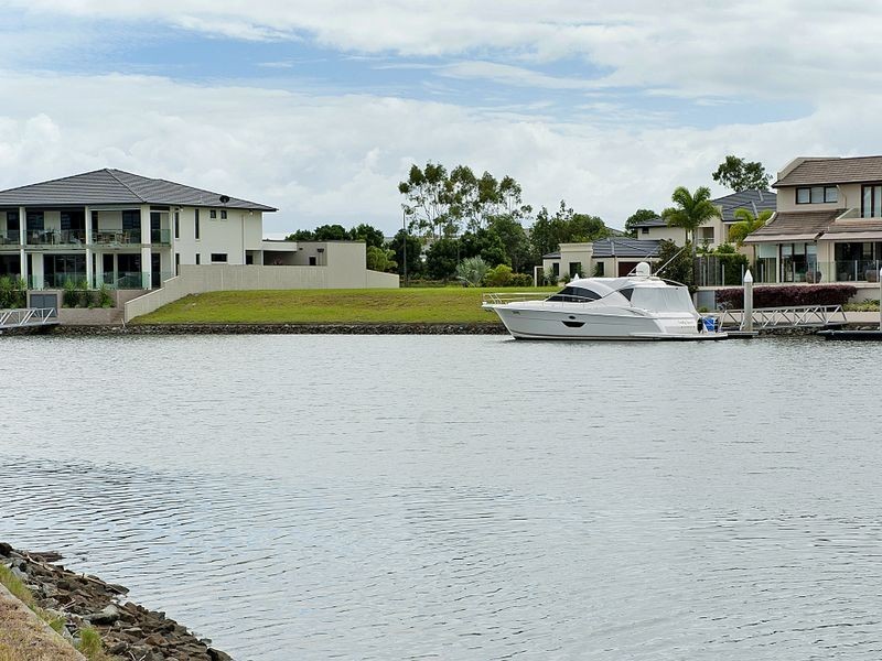 1015 Edgecliff Drive, Sanctuary Cove QLD 4212