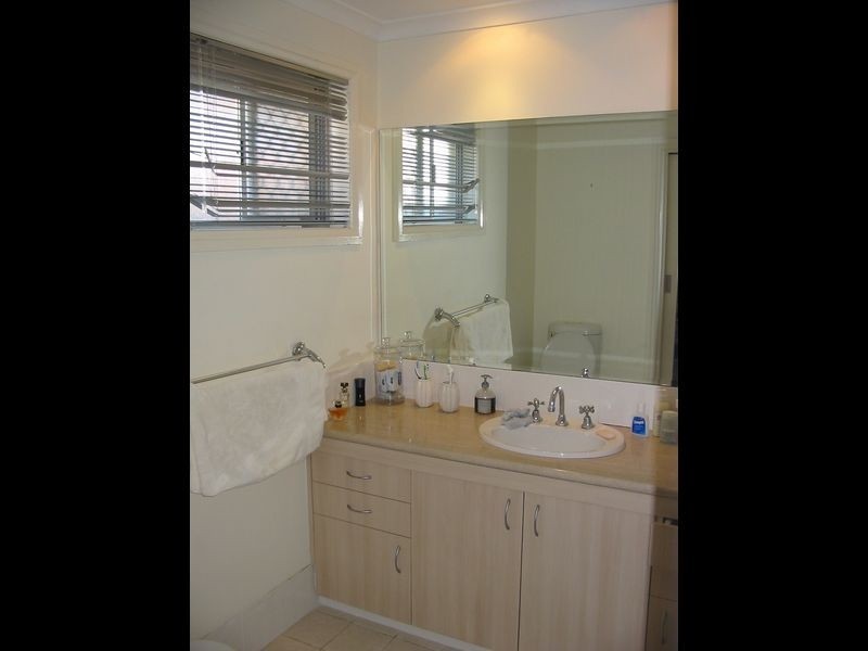 Isle Of Capri QLD 4217