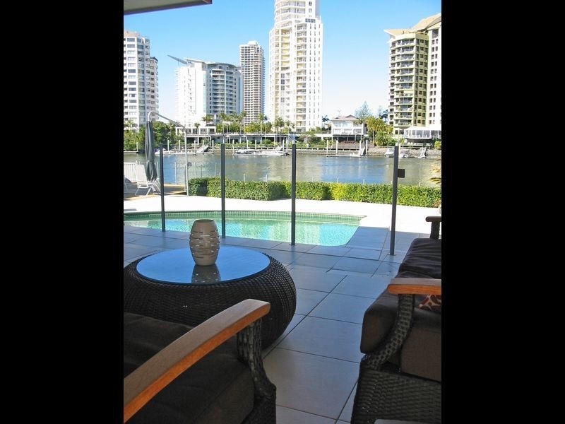 Isle Of Capri QLD 4217