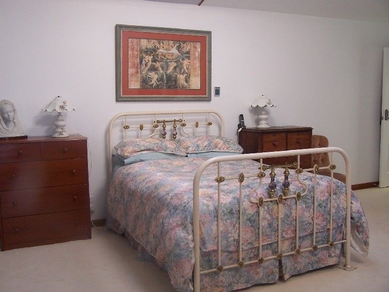 Broadbeach Waters QLD 4218