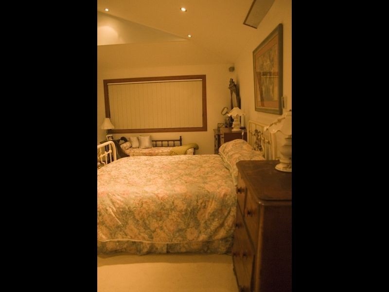 Broadbeach Waters QLD 4218