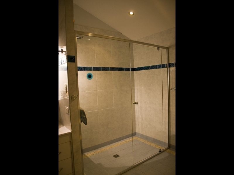 Broadbeach Waters QLD 4218