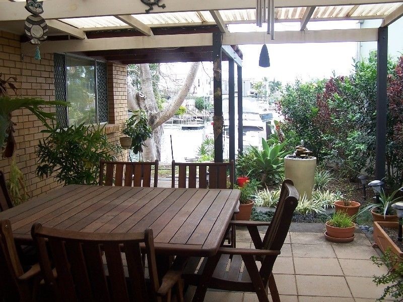 Isle Of Capri QLD 4217