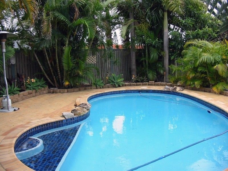 Sorrento QLD 4217