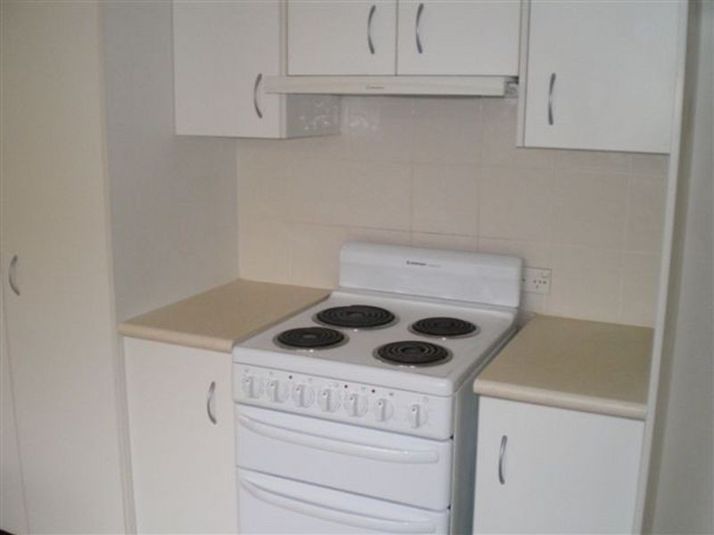 Broadbeach Waters QLD 4218