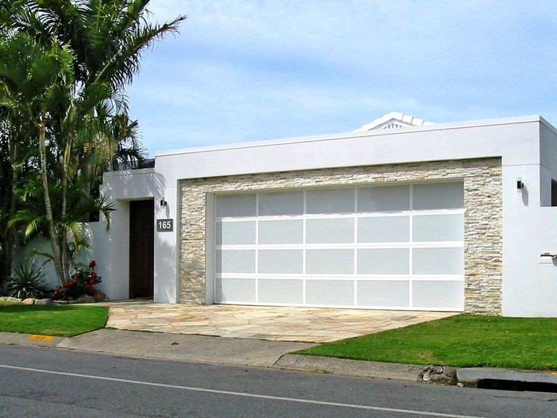 165 Campbell Street, Sorrento QLD 4217