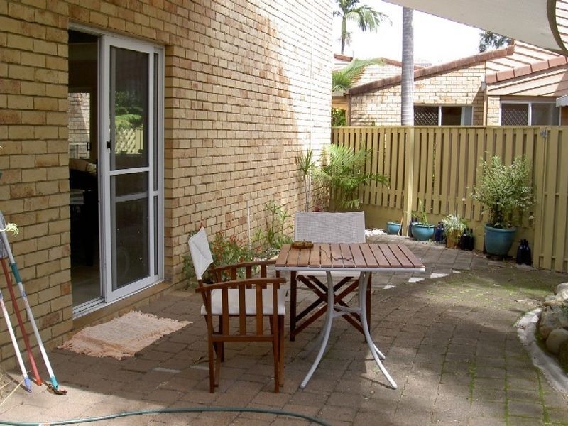 6/7 Wildwood Court, Surfers Paradise QLD 4217