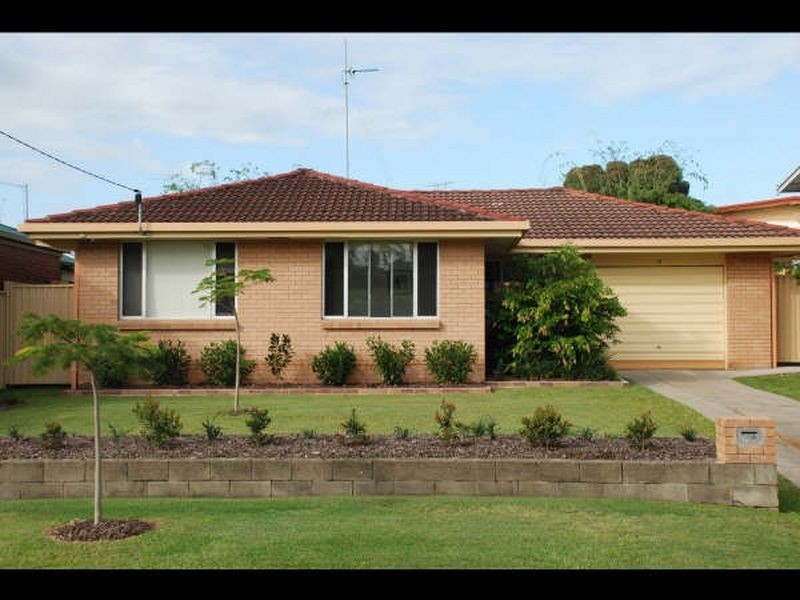 20 Mentone Avenue, Bundall QLD 4217
